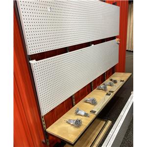 Lot 23

Display Peg Board Wall Bay - With Shelves